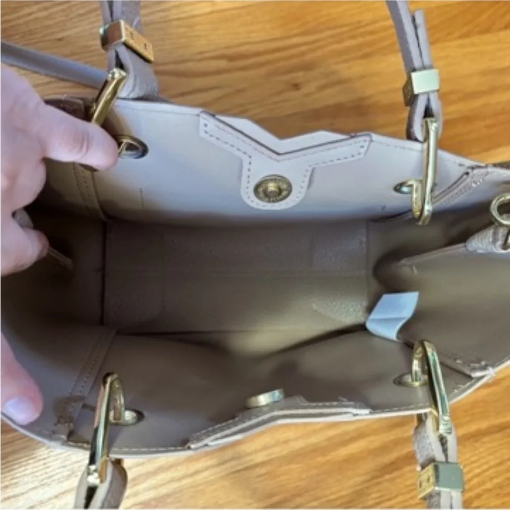 Steve Madden Tan Bag with Versatile Straps - Picture 10 of 10